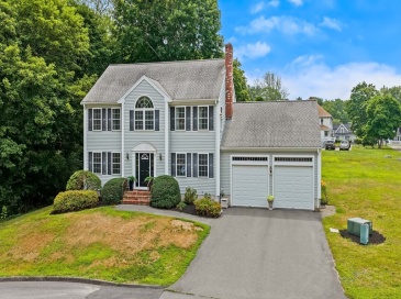 2 Ture Ln, Holbrook, Massachusetts, 4 Bedrooms Bedrooms, 7 Rooms Rooms,2.5 BathroomsBathrooms,Residential,For Sale,Ture Ln,73550119 2 Ture Ln, Holbrook, Massachusetts, 4 Bedrooms Bedrooms, 7 Rooms Rooms,2.5 BathroomsBathrooms,Residential,For Sale,Ture Ln,73550119