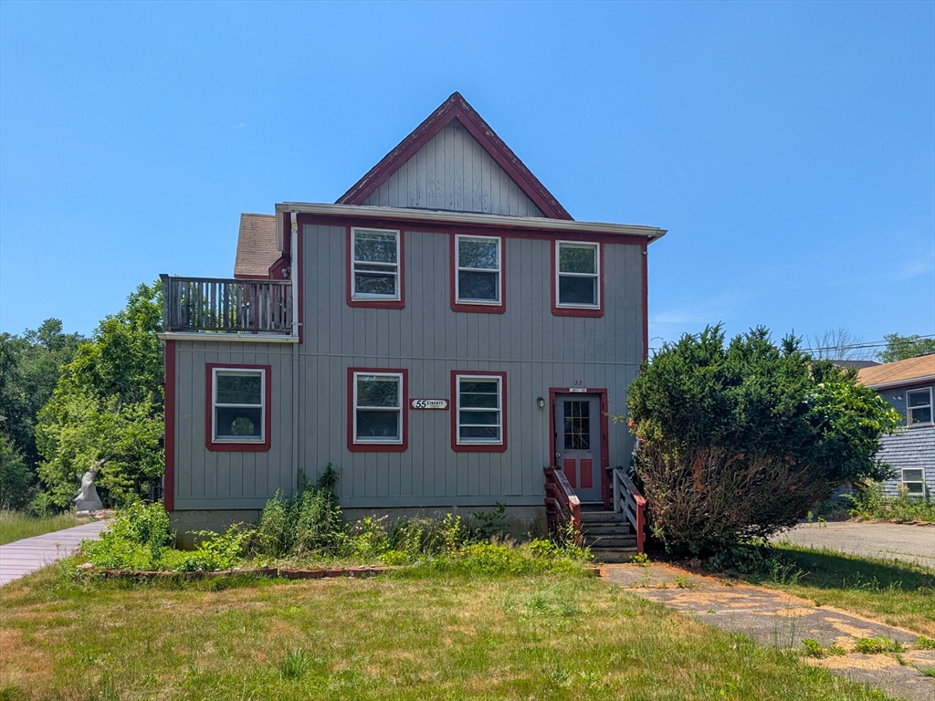 55 Liberty St, Taunton, Massachusetts, 6 Bedrooms Bedrooms, 12 Rooms Rooms,2 BathroomsBathrooms,Residential Income,For Sale,Liberty St,73550606