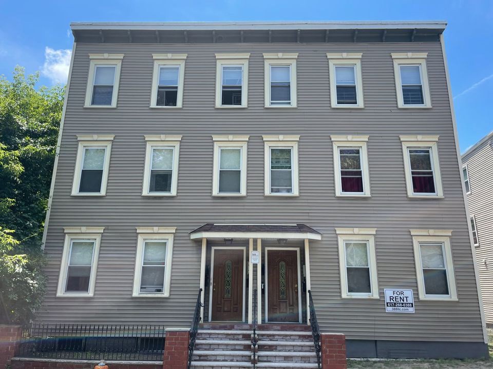 288 Highland Street, Boston, Massachusetts, 2 Bedrooms Bedrooms, 4 Rooms Rooms,1 BathroomBathrooms,Residential Lease,For Rent,Highland Street,73550828