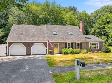 25 Mockingbird Ln, Maynard, Massachusetts, 3 Bedrooms Bedrooms, 6 Rooms Rooms,1.5 BathroomsBathrooms,Residential,For Sale,Mockingbird Ln,73550594