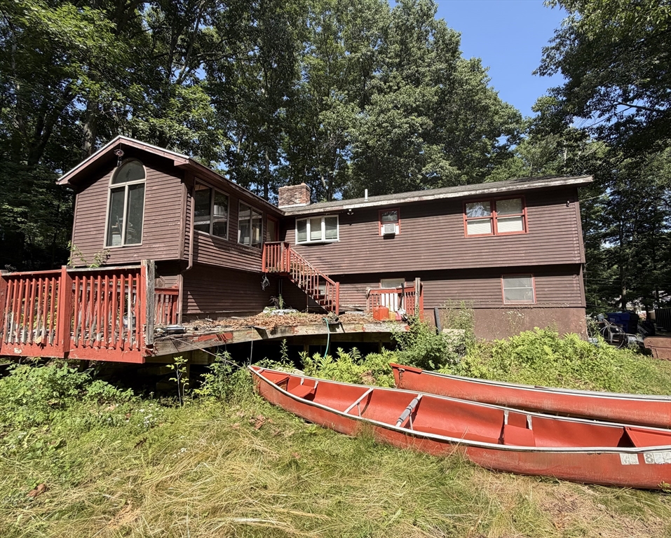 33 Juckett Hill Dr, Belchertown, Massachusetts, 3 Bedrooms Bedrooms, 8 Rooms Rooms,1 BathroomBathrooms,Residential,For Sale,Juckett Hill Dr,73550866