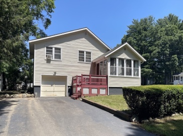 4 Baltic Ave, Brockton, Massachusetts, 3 Bedrooms Bedrooms, 6 Rooms Rooms,2 BathroomsBathrooms,Residential,For Sale,Baltic Ave,73550595