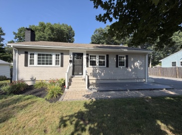 8 Fairbrook Rd, Framingham, Massachusetts, 3 Bedrooms Bedrooms, 6 Rooms Rooms,2 BathroomsBathrooms,Residential,For Sale,Fairbrook Rd,73550608 8 Fairbrook Rd, Framingham, Massachusetts, 3 Bedrooms Bedrooms, 6 Rooms Rooms,2 BathroomsBathrooms,Residential,For Sale,Fairbrook Rd,73550608