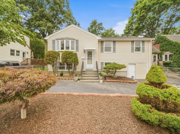 130 Elwell St, Malden, Massachusetts, 4 Bedrooms Bedrooms, 7 Rooms Rooms,2 BathroomsBathrooms,Residential,For Sale,Elwell St,73550611 130 Elwell St, Malden, Massachusetts, 4 Bedrooms Bedrooms, 7 Rooms Rooms,2 BathroomsBathrooms,Residential,For Sale,Elwell St,73550611