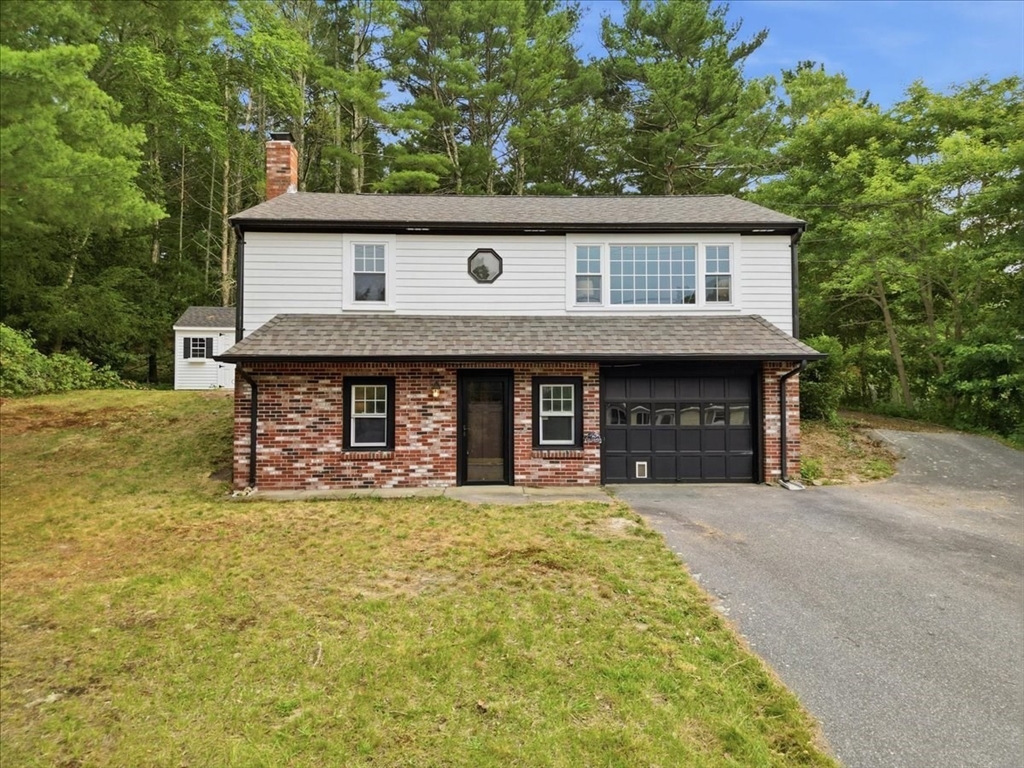 38 Davenport Rd, Plymouth, Massachusetts, 3 Bedrooms Bedrooms, 5 Rooms Rooms,1 BathroomBathrooms,Residential,For Sale,Davenport Rd,73550705