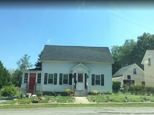 72 Ash Street, Winchendon, Massachusetts, 3 Bedrooms Bedrooms, 7 Rooms Rooms,2 BathroomsBathrooms,Residential Lease,For Rent,Ash Street,73550921