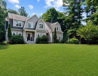 175 East St, Sharon, Massachusetts, 4 Bedrooms Bedrooms, 10 Rooms Rooms,3.5 BathroomsBathrooms,Residential,For Sale,East St,73550627