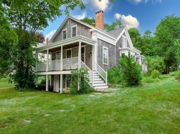 28 Main Street, Mattapoisett, Massachusetts, 4 Bedrooms Bedrooms, 8 Rooms Rooms,1.5 BathroomsBathrooms,Residential,For Sale,Main Street,73550694 28 Main Street, Mattapoisett, Massachusetts, 4 Bedrooms Bedrooms, 8 Rooms Rooms,1.5 BathroomsBathrooms,Residential,For Sale,Main Street,73550694