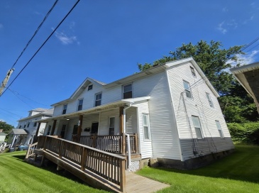 60 Division St, Pittsfield, Massachusetts, 6 Bedrooms Bedrooms, 14 Rooms Rooms,4 BathroomsBathrooms,Residential Income,For Sale,Division St,73541907