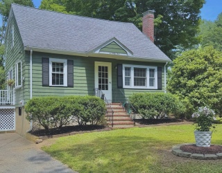 1 Bridge St, Bedford, Massachusetts, 4 Bedrooms Bedrooms, 9 Rooms Rooms,2 BathroomsBathrooms,Residential,For Sale,Bridge St,73550643