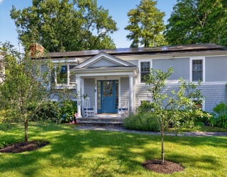 7 Vine Street, Marion, Massachusetts, 4 Bedrooms Bedrooms, 8 Rooms Rooms,4 BathroomsBathrooms,Residential,For Sale,Vine Street,73550767