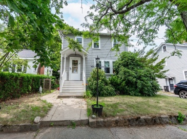 29 Lawrence Rd, Milton, Massachusetts, 4 Bedrooms Bedrooms, 6 Rooms Rooms,1.5 BathroomsBathrooms,Residential,For Sale,Lawrence Rd,73550682 29 Lawrence Rd, Milton, Massachusetts, 4 Bedrooms Bedrooms, 6 Rooms Rooms,1.5 BathroomsBathrooms,Residential,For Sale,Lawrence Rd,73550682