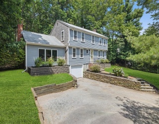 29 Carolina Trail, Marshfield, Massachusetts, 5 Bedrooms Bedrooms, 9 Rooms Rooms,1.5 BathroomsBathrooms,Residential,For Sale,Carolina Trail,73550689