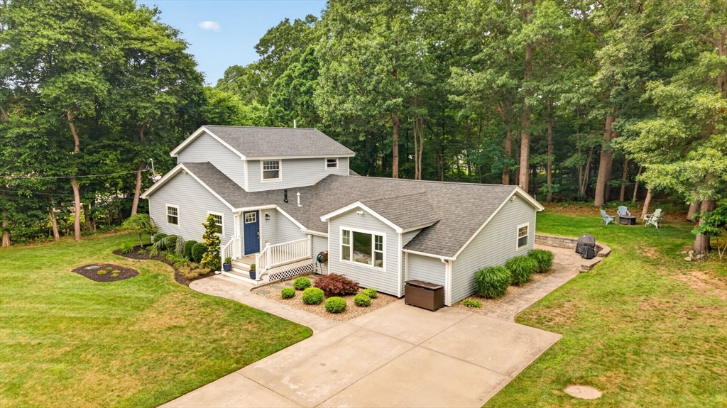 6 Ida Way, Freetown, Massachusetts, 3 Bedrooms Bedrooms, 5 Rooms Rooms,2.5 BathroomsBathrooms,Residential,For Sale,Ida Way,73550457
