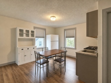 121 Thorndike St, Cambridge, Massachusetts, 4 Rooms Rooms,1 BathroomBathrooms,Residential Lease,For Rent,Thorndike St,73550957