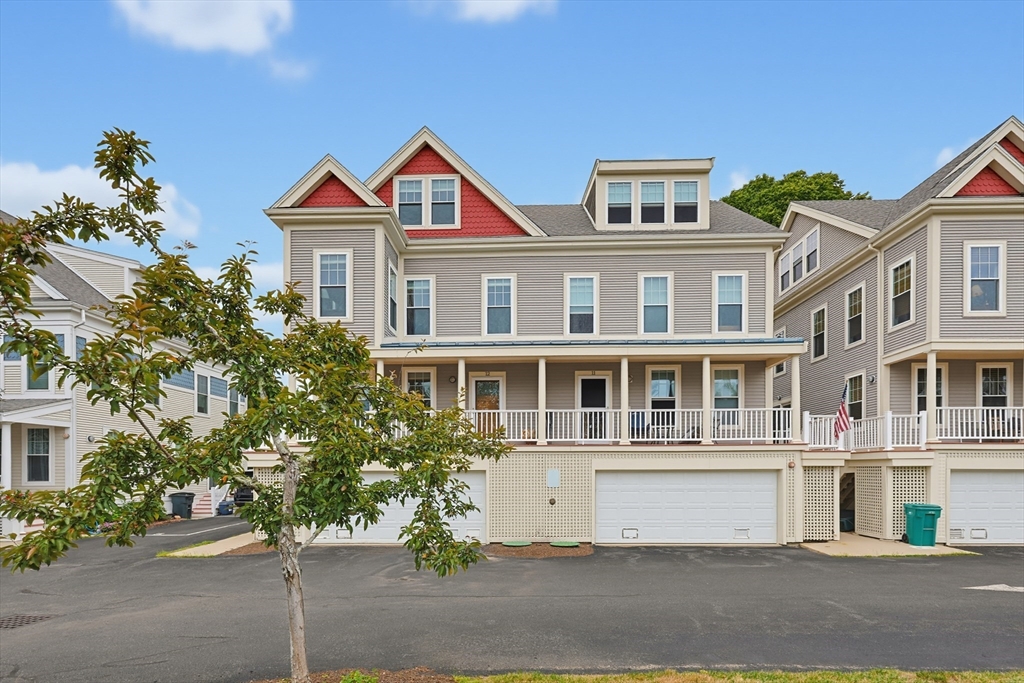 12 Honora Ln, Bourne, Massachusetts, 3 Bedrooms Bedrooms, 5 Rooms Rooms,2 BathroomsBathrooms,Residential,For Sale,Honora Ln,73550418