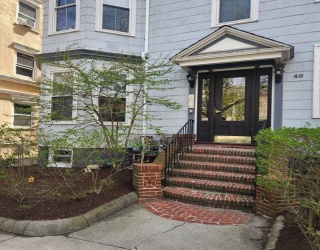 40 Highland Ave, Somerville, Massachusetts, 3 Bedrooms Bedrooms, 5 Rooms Rooms,1 BathroomBathrooms,Residential,For Sale,Highland Ave,73550468