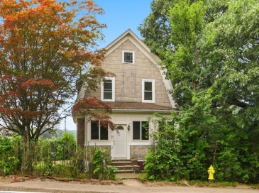 34 Common St, Braintree, Massachusetts, 3 Bedrooms Bedrooms, 6 Rooms Rooms,1.5 BathroomsBathrooms,Residential,For Sale,Common St,73550546 34 Common St, Braintree, Massachusetts, 3 Bedrooms Bedrooms, 6 Rooms Rooms,1.5 BathroomsBathrooms,Residential,For Sale,Common St,73550546