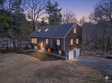 300 Water St, Hanover, Massachusetts, 4 Bedrooms Bedrooms, 8 Rooms Rooms,2 BathroomsBathrooms,Residential,For Sale,Water St,73512883 300 Water St, Hanover, Massachusetts, 4 Bedrooms Bedrooms, 8 Rooms Rooms,2 BathroomsBathrooms,Residential,For Sale,Water St,73512883