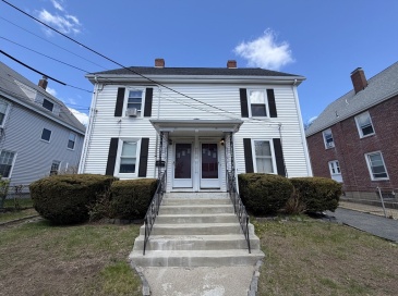 17 Clinton St, Newton, Massachusetts, 3 Bedrooms Bedrooms, 8 Rooms Rooms,1.5 BathroomsBathrooms,Residential Lease,For Rent,Clinton St,73520552