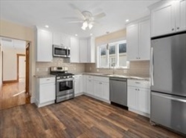 19 Winter St, Medford, Massachusetts, 3 Bedrooms Bedrooms, 6 Rooms Rooms,1 BathroomBathrooms,Residential Lease,For Rent,Winter St,73519486