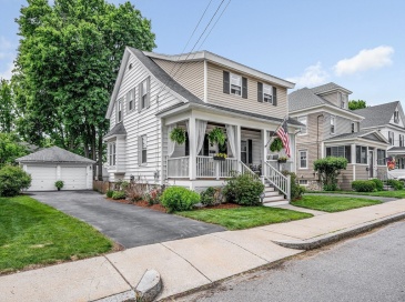 77 Hawthorn Street, Lowell, Massachusetts, 4 Bedrooms Bedrooms, 7 Rooms Rooms,1.5 BathroomsBathrooms,Residential,For Sale,Hawthorn Street,73529532