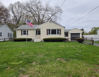 95 Herrman Street, West Springfield, Massachusetts, 3 Bedrooms Bedrooms, 5 Rooms Rooms,1 BathroomBathrooms,Residential,For Sale,Herrman Street,73539057
