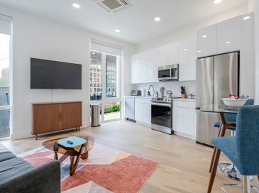 38-405 Hitchborn St, Boston, Massachusetts, 1 Bedroom Bedrooms, 4 Rooms Rooms,1 BathroomBathrooms,Residential Lease,For Rent,Hitchborn St,73551005