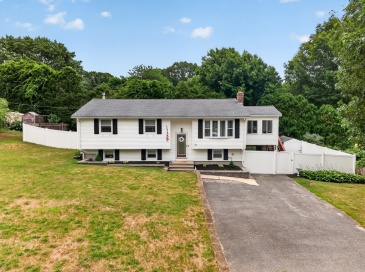12 Clearwater Dr, Plymouth, Massachusetts, 3 Bedrooms Bedrooms, 7 Rooms Rooms,2 BathroomsBathrooms,Residential,For Sale,Clearwater Dr,73551047 12 Clearwater Dr, Plymouth, Massachusetts, 3 Bedrooms Bedrooms, 7 Rooms Rooms,2 BathroomsBathrooms,Residential,For Sale,Clearwater Dr,73551047