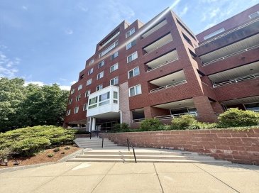 50 Watertown St, Watertown, Massachusetts, 2 Bedrooms Bedrooms, 4 Rooms Rooms,2 BathroomsBathrooms,Residential Lease,For Rent,Watertown St,73551108 50 Watertown St, Watertown, Massachusetts, 2 Bedrooms Bedrooms, 4 Rooms Rooms,2 BathroomsBathrooms,Residential Lease,For Rent,Watertown St,73551108
