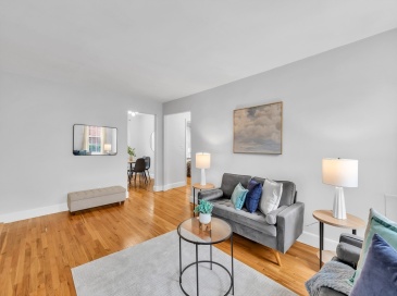 21 Englewood Ave, Brookline, Massachusetts, 2 Bedrooms Bedrooms, 5 Rooms Rooms,1 BathroomBathrooms,Residential,For Sale,Englewood Ave,73551258