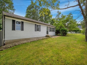 579 E Falmouth Hwy, Falmouth, Massachusetts, 3 Bedrooms Bedrooms, 6 Rooms Rooms,1 BathroomBathrooms,Residential,For Sale,E Falmouth Hwy,73551268 579 E Falmouth Hwy, Falmouth, Massachusetts, 3 Bedrooms Bedrooms, 6 Rooms Rooms,1 BathroomBathrooms,Residential,For Sale,E Falmouth Hwy,73551268