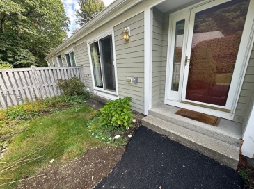 11 Drummer Boy Way, Lexington, Massachusetts, 2 Bedrooms Bedrooms, 6 Rooms Rooms,2 BathroomsBathrooms,Residential Lease,For Rent,Drummer Boy Way,73551291