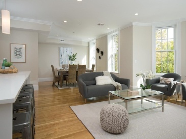 1248 Beacon St, Brookline, Massachusetts, 3 Bedrooms Bedrooms, 5 Rooms Rooms,2 BathroomsBathrooms,Residential Lease,For Rent,Beacon St,73551297