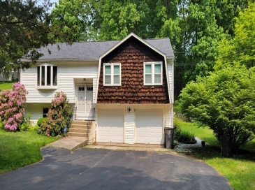 48 Badger Rd, Framingham, Massachusetts, 3 Bedrooms Bedrooms, 7 Rooms Rooms,3 BathroomsBathrooms,Residential,For Sale,Badger Rd,73551286 48 Badger Rd, Framingham, Massachusetts, 3 Bedrooms Bedrooms, 7 Rooms Rooms,3 BathroomsBathrooms,Residential,For Sale,Badger Rd,73551286