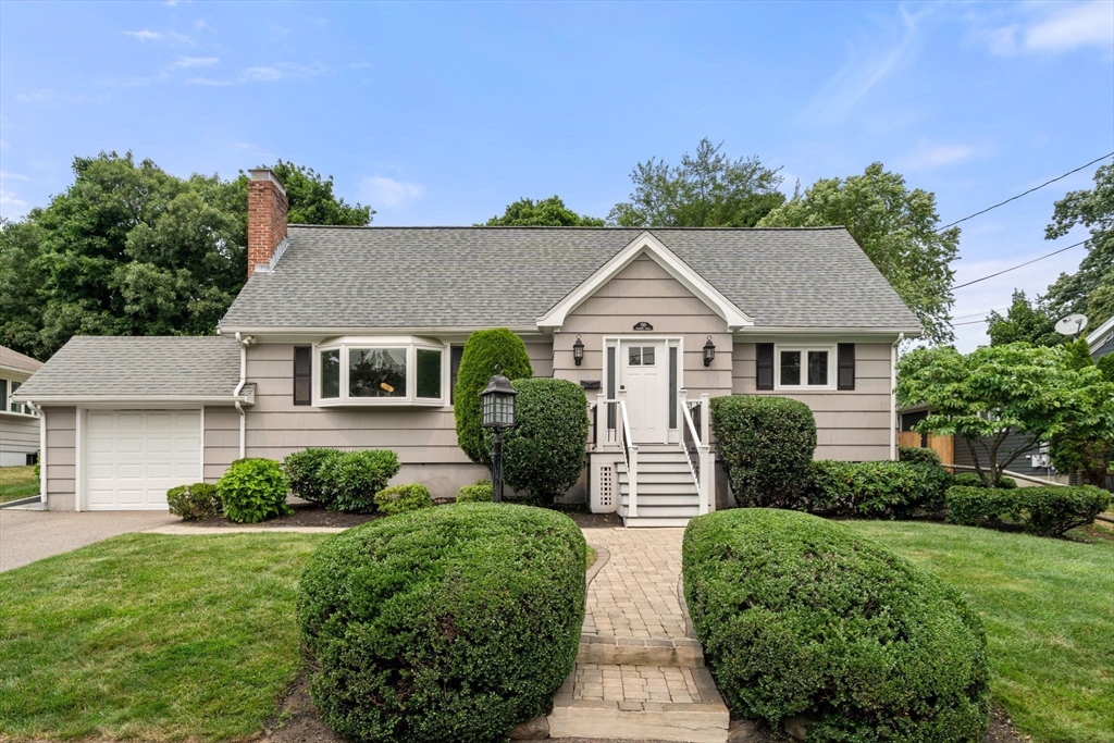 150 Woodbine Circle, Needham, Massachusetts, 4 Bedrooms Bedrooms, 9 Rooms Rooms,2 BathroomsBathrooms,Residential,For Sale,Woodbine Circle,73551292