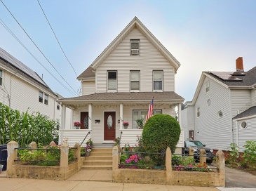 109 Cleveland Ave, Everett, Massachusetts, 8 Bedrooms Bedrooms, 12 Rooms Rooms,2 BathroomsBathrooms,Residential Income,For Sale,Cleveland Ave,73551328 109 Cleveland Ave, Everett, Massachusetts, 8 Bedrooms Bedrooms, 12 Rooms Rooms,2 BathroomsBathrooms,Residential Income,For Sale,Cleveland Ave,73551328