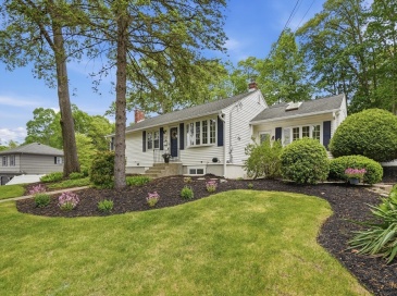 35 Alpine St, Millbury, Massachusetts, 4 Bedrooms Bedrooms, 9 Rooms Rooms,3 BathroomsBathrooms,Residential,For Sale,Alpine St,73551105 35 Alpine St, Millbury, Massachusetts, 4 Bedrooms Bedrooms, 9 Rooms Rooms,3 BathroomsBathrooms,Residential,For Sale,Alpine St,73551105