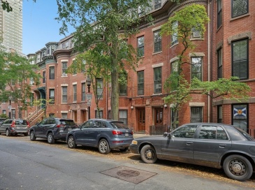227 W Canton St., Boston, Massachusetts, 2 Bedrooms Bedrooms, 5 Rooms Rooms,1.5 BathroomsBathrooms,Residential,For Sale,W Canton St.,73551170 227 W Canton St., Boston, Massachusetts, 2 Bedrooms Bedrooms, 5 Rooms Rooms,1.5 BathroomsBathrooms,Residential,For Sale,W Canton St.,73551170