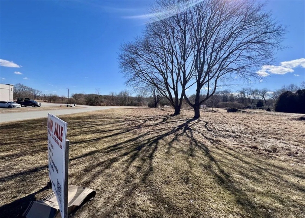 58 Main St, Lakeville, Massachusetts, ,Land,For Sale,Main St,73551184