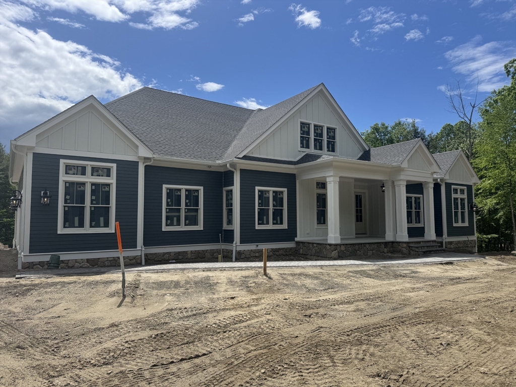 307 Se Main St, Douglas, Massachusetts, 5 Bedrooms Bedrooms, 10 Rooms Rooms,5.5 BathroomsBathrooms,Residential,For Sale,Se Main St,73495732