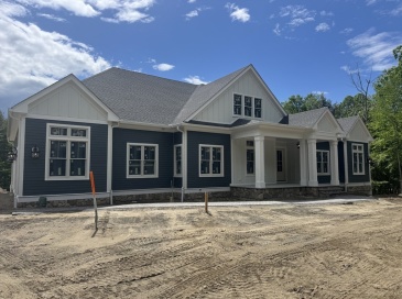 307 Se Main St, Douglas, Massachusetts, 5 Bedrooms Bedrooms, 10 Rooms Rooms,5.5 BathroomsBathrooms,Residential,For Sale,Se Main St,73495732