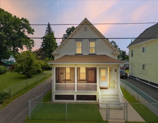 59 Park St, Taunton, Massachusetts, 4 Bedrooms Bedrooms, 8 Rooms Rooms,1 BathroomBathrooms,Residential,For Sale,Park St,73543754
