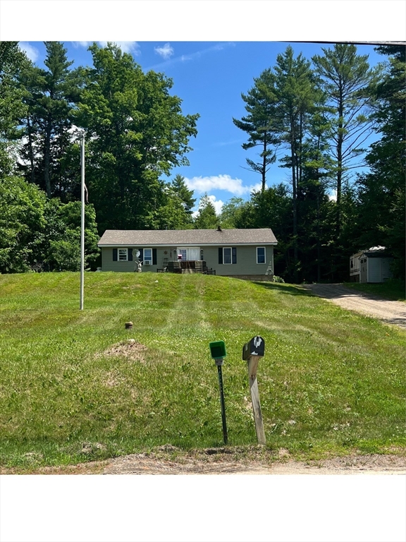 79 West Lake Road, Fitzwilliam, New Hampshire, 2 Bedrooms Bedrooms, 5 Rooms Rooms,1 BathroomBathrooms,Residential,For Sale,West Lake Road,73551411