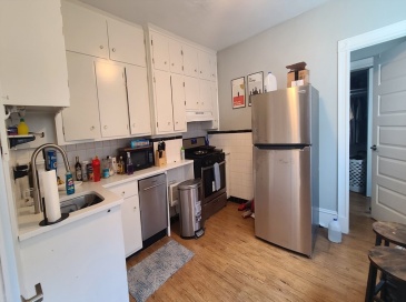 99 Endicott Street, Boston, Massachusetts, 3 Bedrooms Bedrooms, 5 Rooms Rooms,1 BathroomBathrooms,Residential Lease,For Rent,Endicott Street,73551419