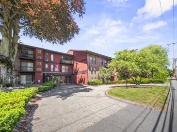 170 Highland St, Taunton, Massachusetts, 2 Bedrooms Bedrooms, 4 Rooms Rooms,2 BathroomsBathrooms,Residential,For Sale,Highland St,73525291 170 Highland St, Taunton, Massachusetts, 2 Bedrooms Bedrooms, 4 Rooms Rooms,2 BathroomsBathrooms,Residential,For Sale,Highland St,73525291