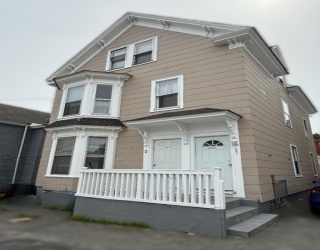 2 Avon Pl, Haverhill, Massachusetts, 6 Bedrooms Bedrooms, 12 Rooms Rooms,3 BathroomsBathrooms,Residential Income,For Sale,Avon Pl,73528540