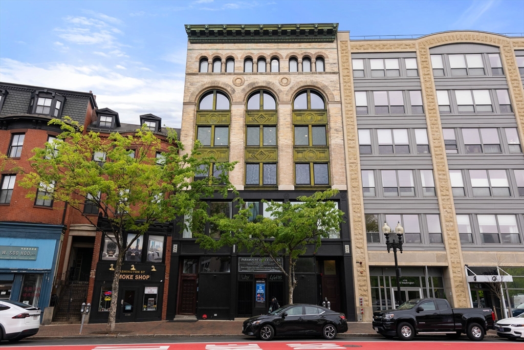1154 Washington St, Boston, Massachusetts, 2 Bedrooms Bedrooms, 5 Rooms Rooms,2 BathroomsBathrooms,Residential,For Sale,Washington St,73517063