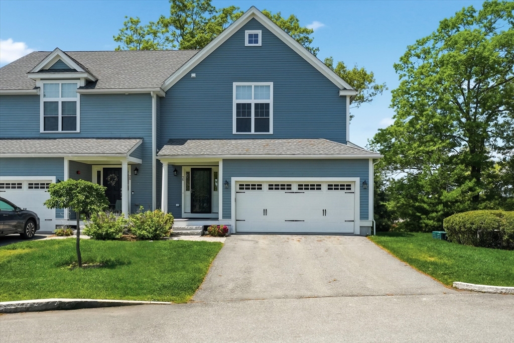 26 Clarks Hill Lane, Framingham, Massachusetts, 3 Bedrooms Bedrooms, 6 Rooms Rooms,2.5 BathroomsBathrooms,Residential,For Sale,Clarks Hill Lane,73525276