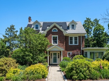 42 Fairmont Street, Belmont, Massachusetts, 6 Bedrooms Bedrooms, 14 Rooms Rooms,3.5 BathroomsBathrooms,Residential,For Sale,Fairmont Street,73531832 42 Fairmont Street, Belmont, Massachusetts, 6 Bedrooms Bedrooms, 14 Rooms Rooms,3.5 BathroomsBathrooms,Residential,For Sale,Fairmont Street,73531832